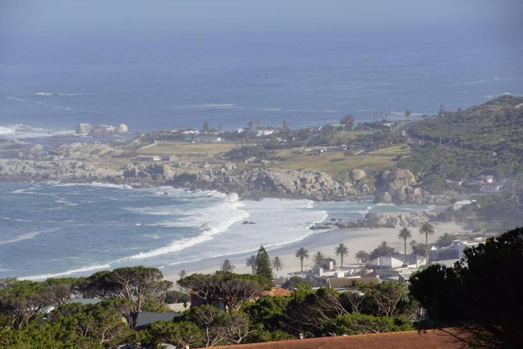 The Baules Camps Bay, Spectacular Luxury Villa